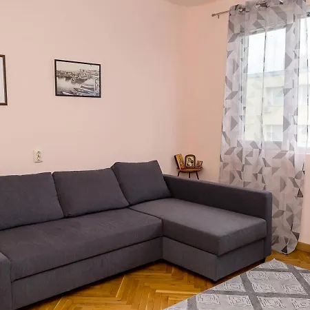 Two Bedroom Retreat I Near Municipality Apartment