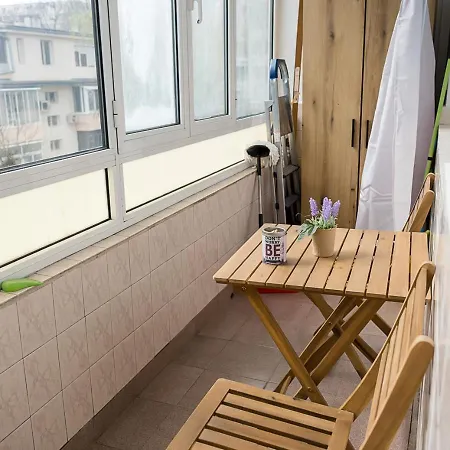 Apartment Two Bedroom Retreat I Near Municipality