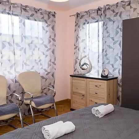 Two Bedroom Retreat I Near Municipality * Varna